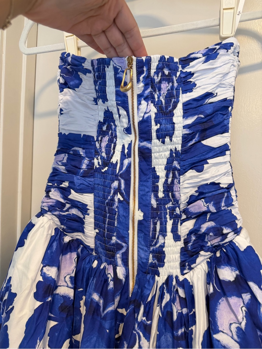 Aje Behold Maxi Dress Strapless Blue & White Floral Size AU 6 (US 2) - Picture 12 of 12